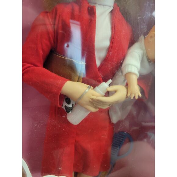 Vintage 1990 The Original Mommy Doll Tootsietoy 19" baby & accessories Blonde - Picture 3 of 10